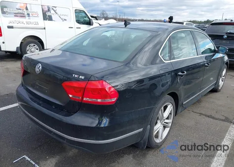 2015 Volkswagen Passat 1.8T Se from USA, damaged, VIN 1VWBT7A31FC071679
